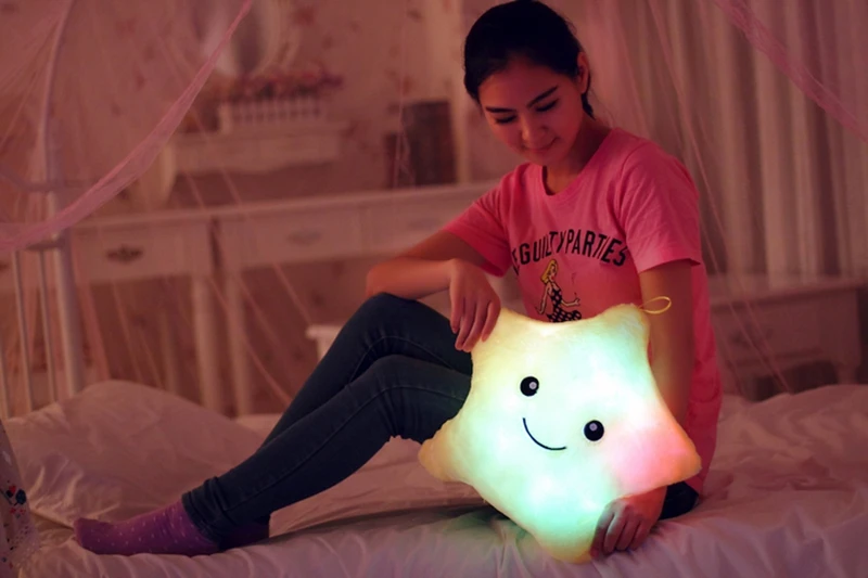 Conduziu a Luz de Estrelas da Música de Pelúcia Coloridos de Presente de Aniversário para Crianças Cores Almofadas Travesseiros Luminosa Brilhante Estrela Musical Brinquedos 5 4 Brinquedos de pelúcia que acendem