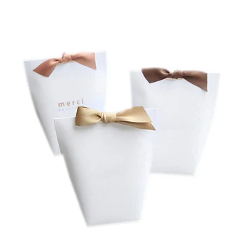 

Quail 50 Pcs Black/White Business Gift Box, Dessert/Chocolate Box, Used for Baking Package, Wedding/Party/ Business Gift Bag