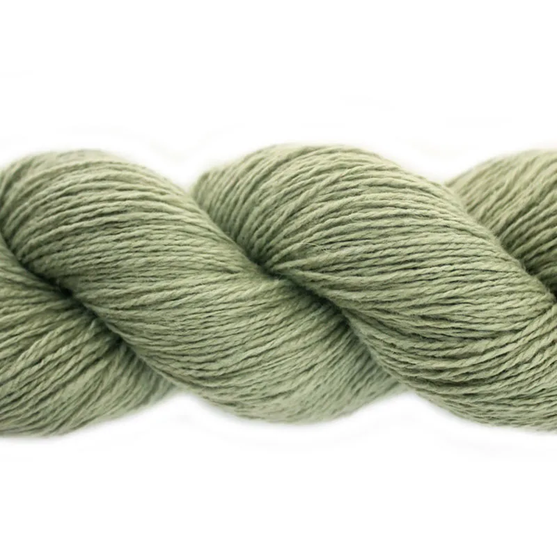 Yarn weight. Jumbo weight пряжа. пряжа як-силк no439 малиновый.