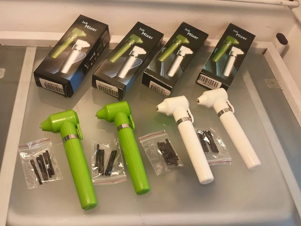 Tattoo-Ink-Mixer-Machine-with-Mixing-Sticks-with-Tattoo-Machine-Supply-Tool-Electric-Tattoo-Ink-Pigment (1)