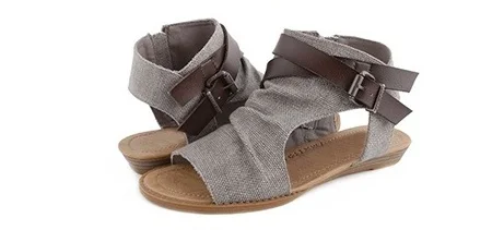 Летние сандалии для женщин; Sandalias; обувь на плоской подошве; Вьетнамки; повседневная обувь на танкетке со складками; модная летняя обувь с пряжкой на ремешке - Цвет: style 1 grey