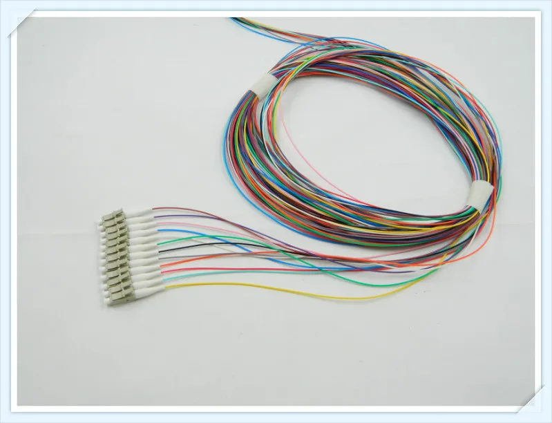 12 Core Цветной LC UPC Волоконно-оптический отрезки кабеля 12 волокна косичку мм OM3 Длина 1 м, 1,5 м, 2 м, 3 м