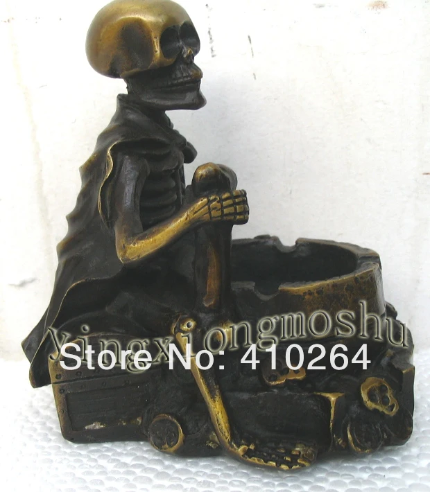 

Skull Ashtray Bronze Statue discount 30%