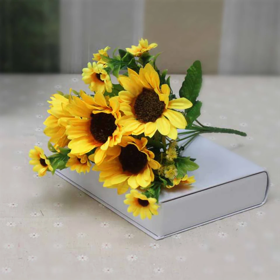13 Heads Silk Artificial Sunflower Bouquet Fake Sunflower Bouquet Daisy Flower Table Home Room Wedding Decoration (4)