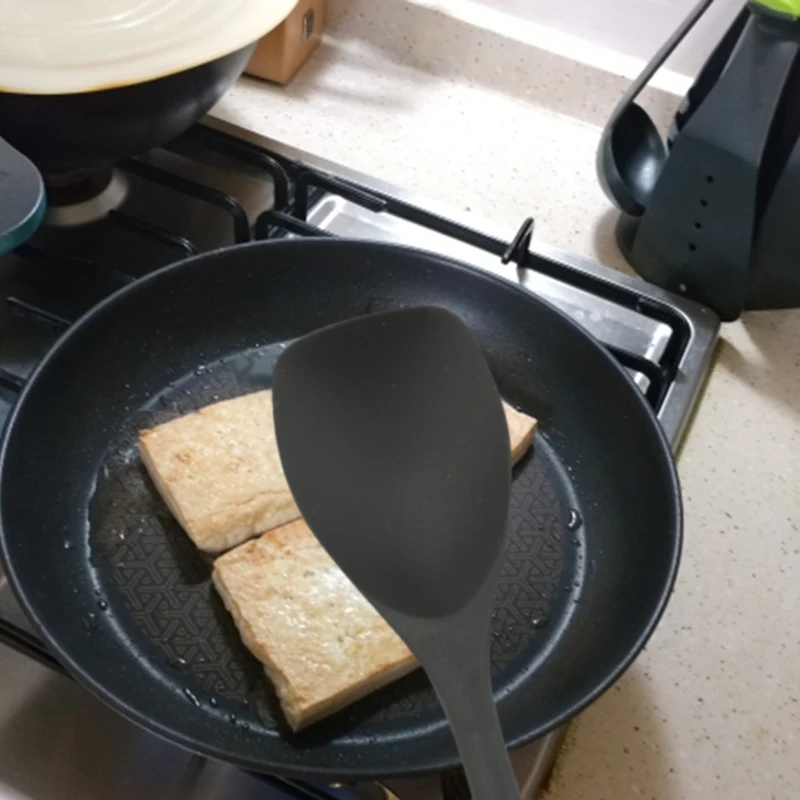 Kitchen cookware Silicone suit Environmentally friendly cooking spatula Kitchenware Kitchen accessories Kitchen cookware Silicone suit Environmentally friendly cooking spatula Kitchenware Kitchen accessories