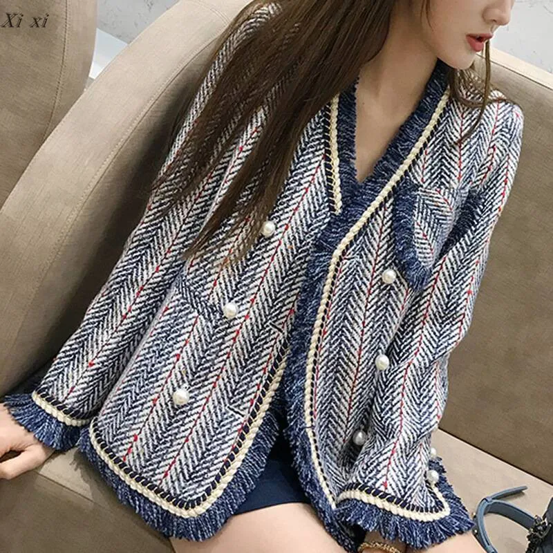 

Harajuku Blue White Striped Tweed Jacket 2019 Winter Women Long Sleeve V Neck Elegant Overcoat Bead Pearls Tassels Cardigan Coat