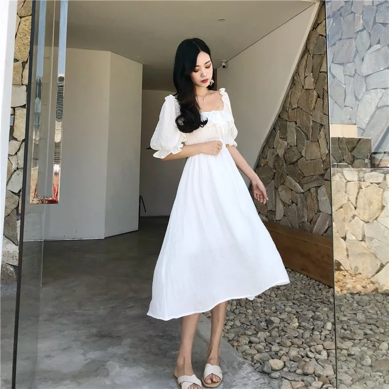 

2019 New Summer Square Neck Backless A Line Dress Women Vintage Sweet Ruffled Holiday Dress Empire Puff Sleeve Retro Dresses