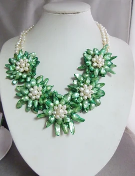 

WWZ-123-2# Classic baroque freshwater pearl flower necklace