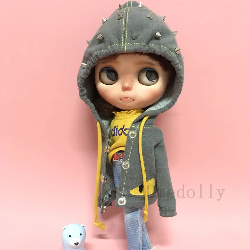 1 шт. крутое пальто с заклепками для Blyth, Licca, Azone, Ob24, Pullip, Holala, средний Blythes одежда наряды Аксессуары