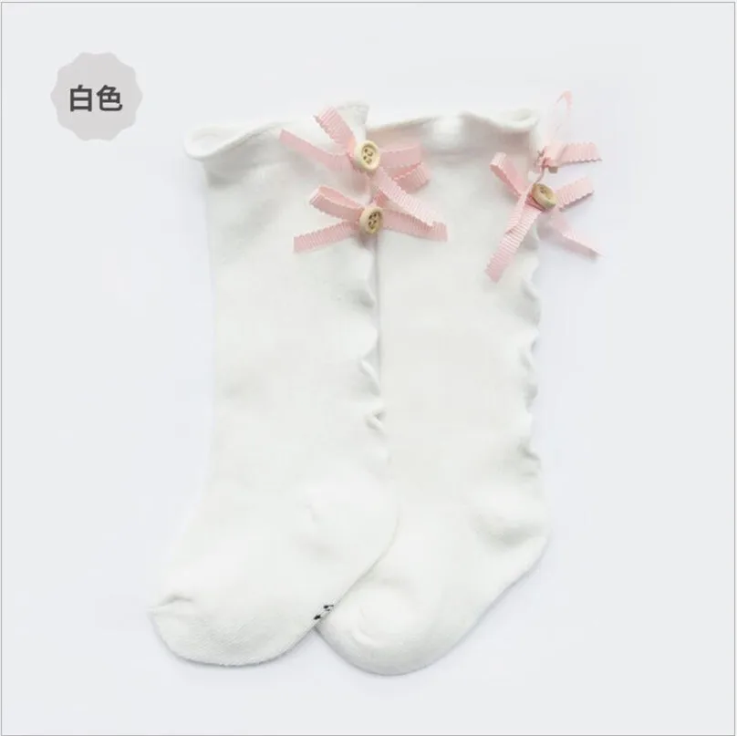 Весенне-осенние носки для малышей Детские дизайнерские Гольфы с кружевным бантом Детские гетры с оборками, хлопковые носки для детей от 0 до 8 лет - Цвет: a