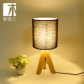 

Edward wood lamp] simple European style study, living room, wooden man, small table lamp, factory direct sale.