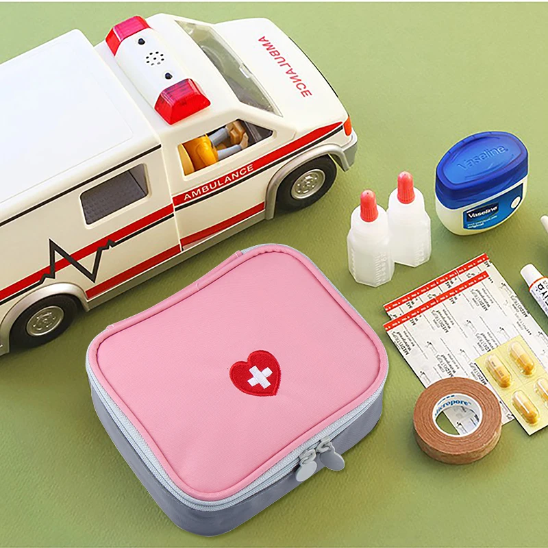 

Drugs to sort out bag luggage travel bag with small capacity,waterproof first-aid packet A small charge Medical emergency kit