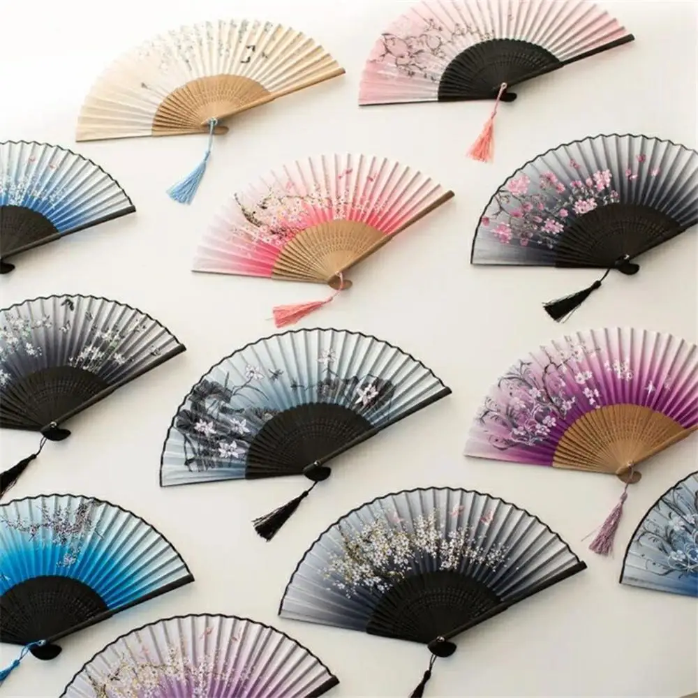 

1 Pcs Silk Hand Fan Folding Fan Pocket Fan Wedding Party Decoration Gifts Home Wall Decoration