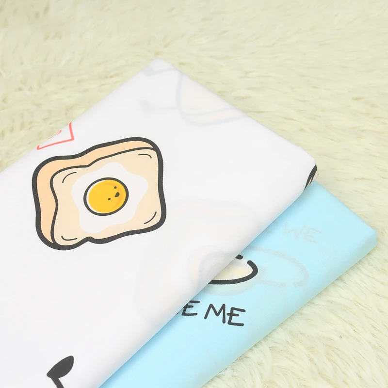 Наполовину метр чесаный хлопок Поплин Ткань с милым принтом яиц, хлопок ручной работы DIY одежды ткань CR-A157