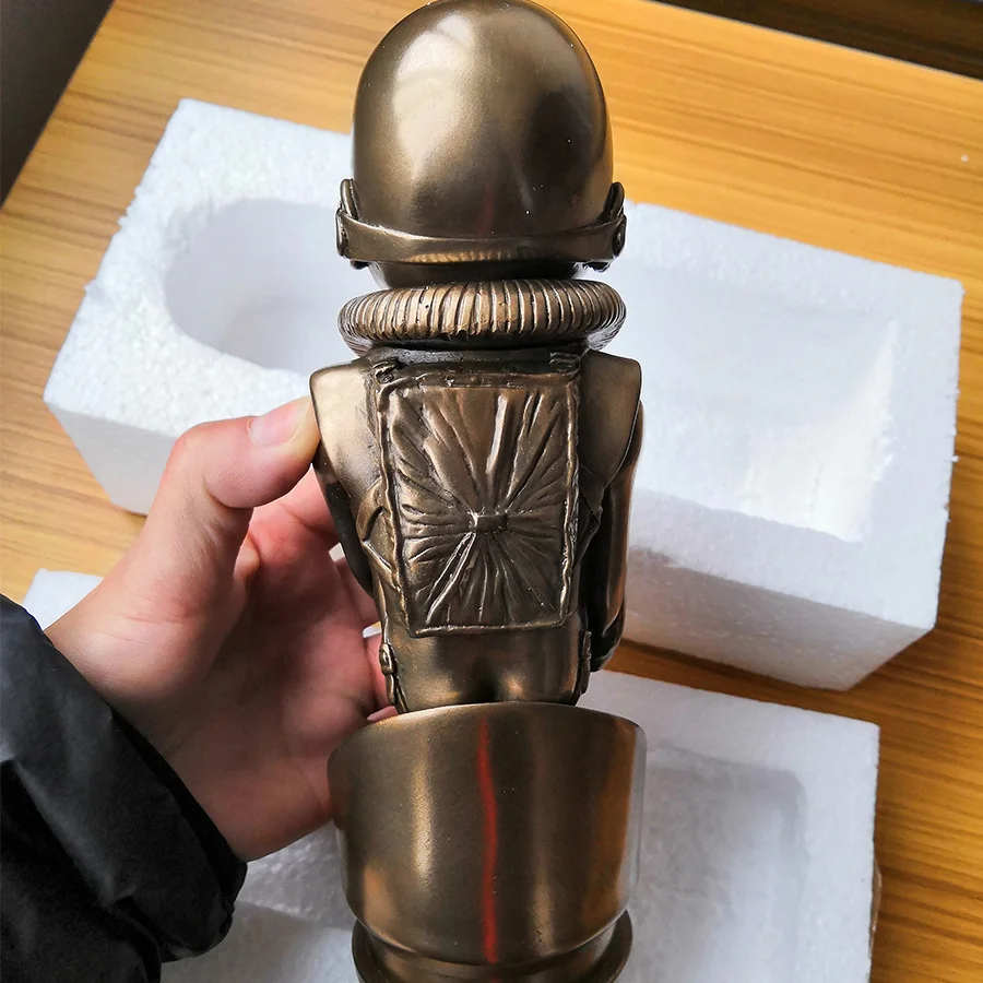 H.R.Giger AVP Birth Machine Baby Bullet Statue Resin Statue 8 inches resin Figure 21.5CM resin alien model statuette decoration 6