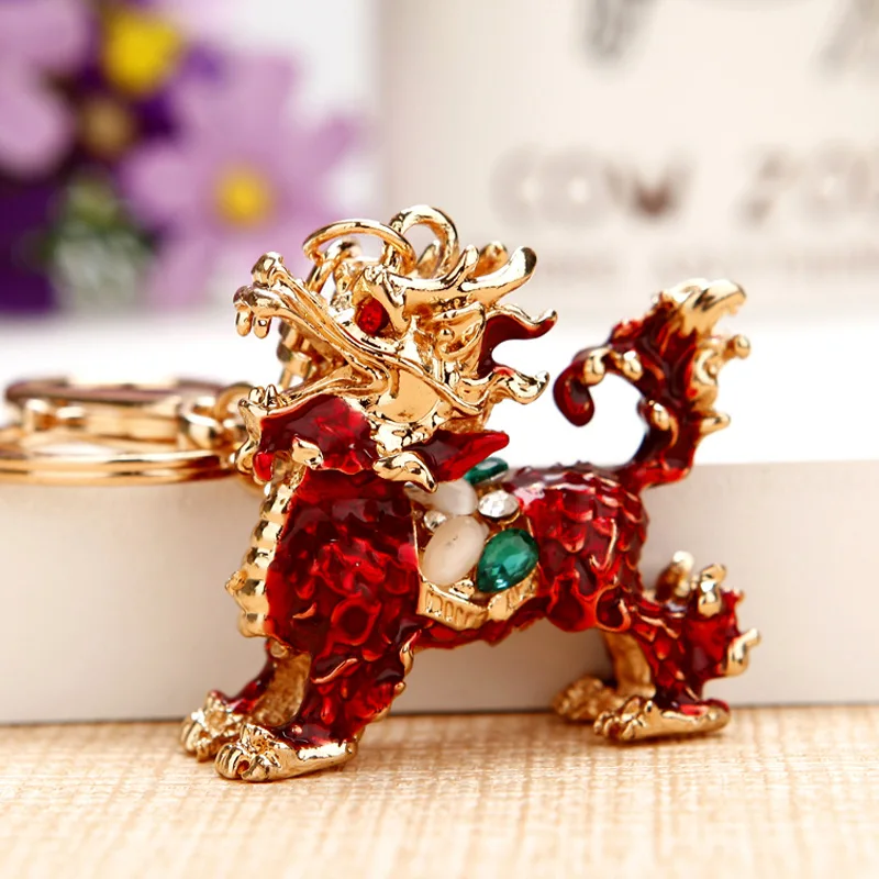 Изысканный кристалл животные со стразами счастливый брелок в виде дракона брелок автомобильный кошелек кулон Подарочный держатель для ключей цепи брелоки Llaveros - Цвет: Red