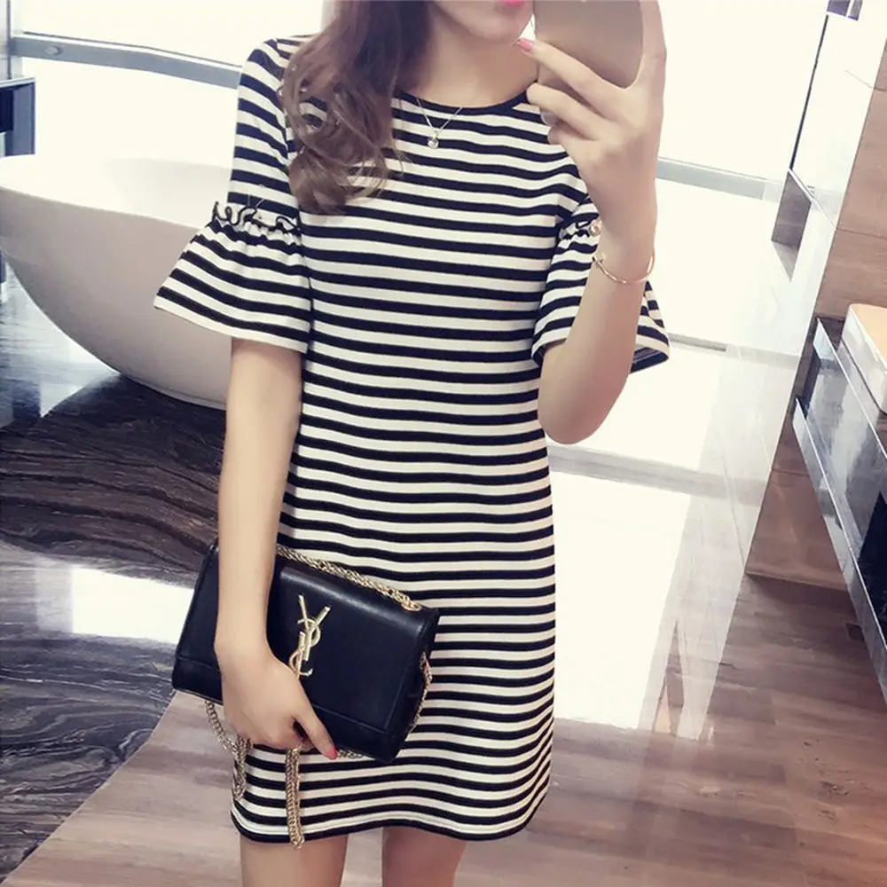 

2018 Summer Korean Style Women's Dresses Cotton Elastic Casual Ladies Dresses Short Sleeve Stripes Loose Student Dresses