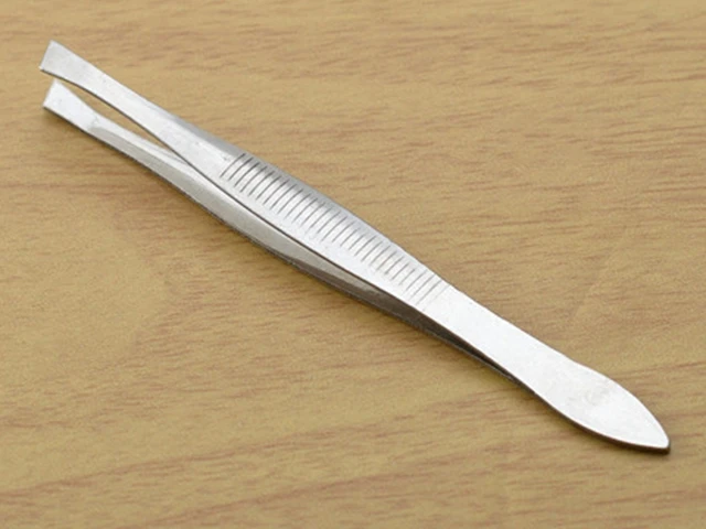 

100pcs/lot Free Shipping Women Eyebrow Face Nose Hair Clip Tweezer Remover Stainless Steel Tweezers Shape Tool Eyebrow Tweezers