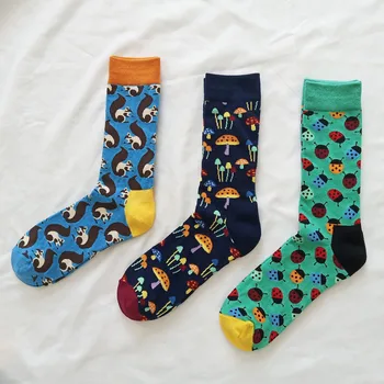 

New arrival men women cotton socks cute beetle mushroom squirrel pattern socks Funny man socks Chaussettes dress Calcetines