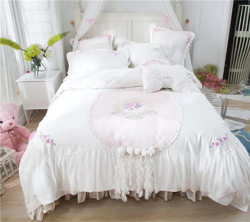

100% Cotton Lace Edge Princess Bedding Set 4Pcs King Queen Size Girls Women Bed sheet set Embroidered Duvet Cover Pillow shams