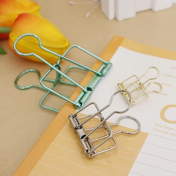 

1PC 32*58mm Novelty Solid Color Hollow Out Metal Binder Clips Notes Letter Paper Clip Office Supplies Color Random
