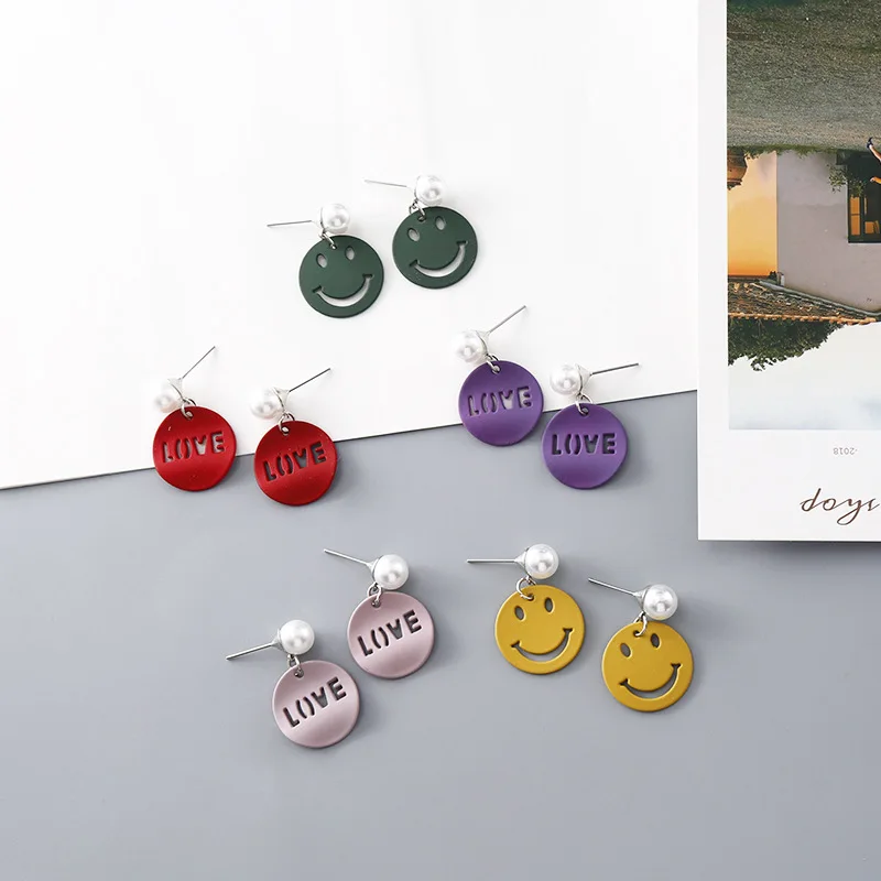 

Korean Cute Simple Geometric Round Smile Face Letters Woman Girls Stud Earrings Fashion Jewelry Holiday-KQQE