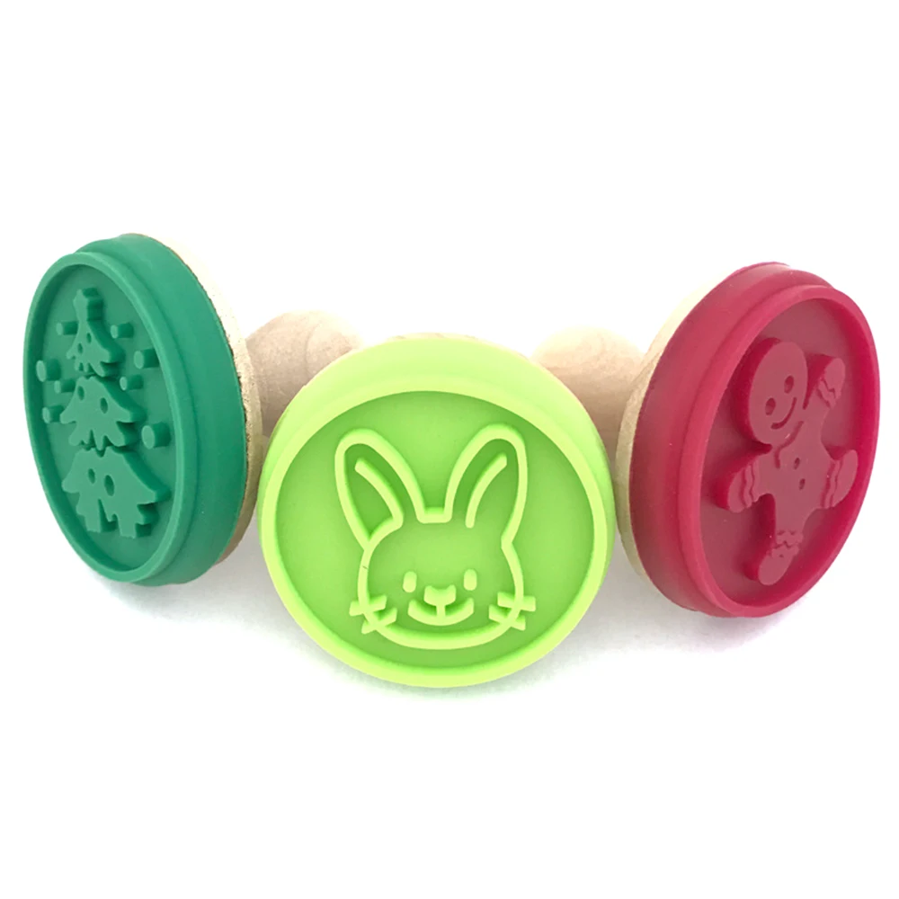 

Silicone Cookie Stamp Cutter DIY Pastry Cake Cookie Seal Moulds with Wooden Handle Home Made Prints Molds Biscuit For Christmas