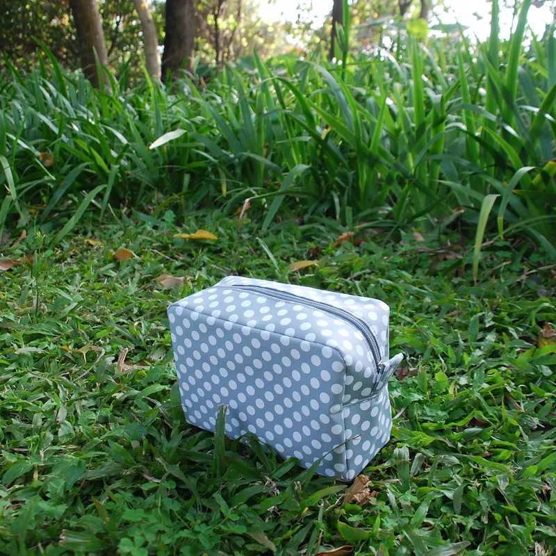 265-polka cosmetic bag (5)