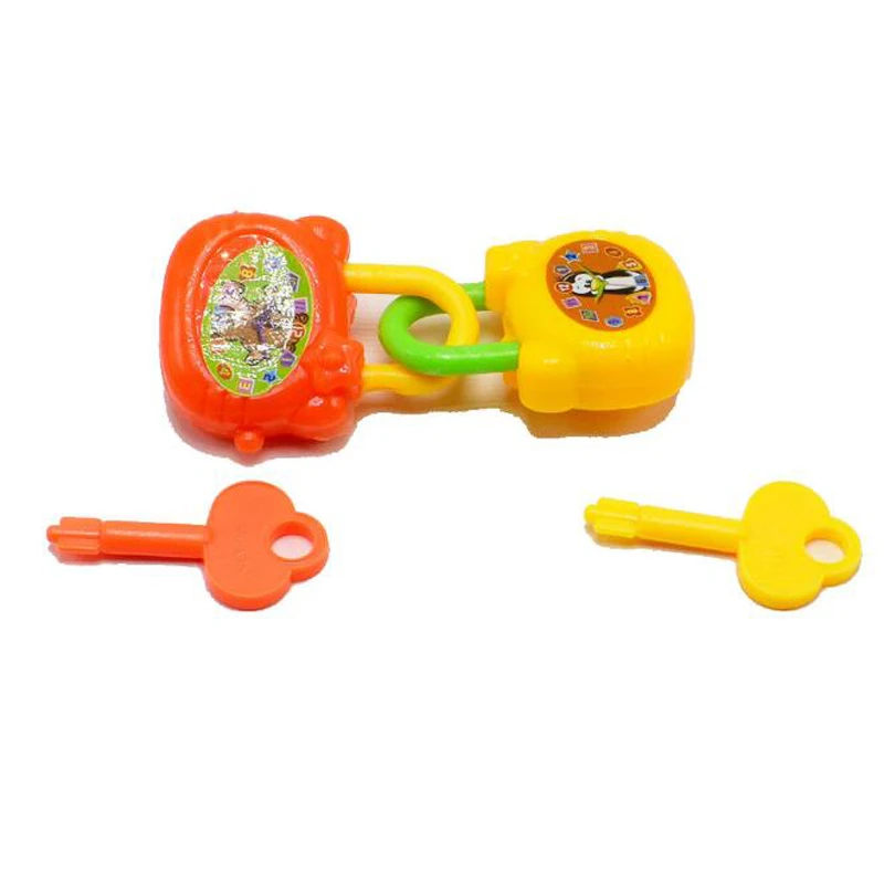 plastic lock and key toy