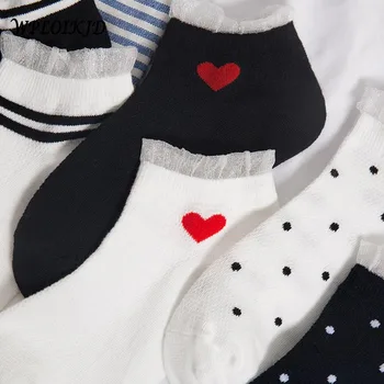 

[WPLOIKJD]Harajuku Sweet Lace Cotton Socks Japanese Heart Dot Cute Funny Socks Women Creative Fresh Divertidos Calcetines Mujer