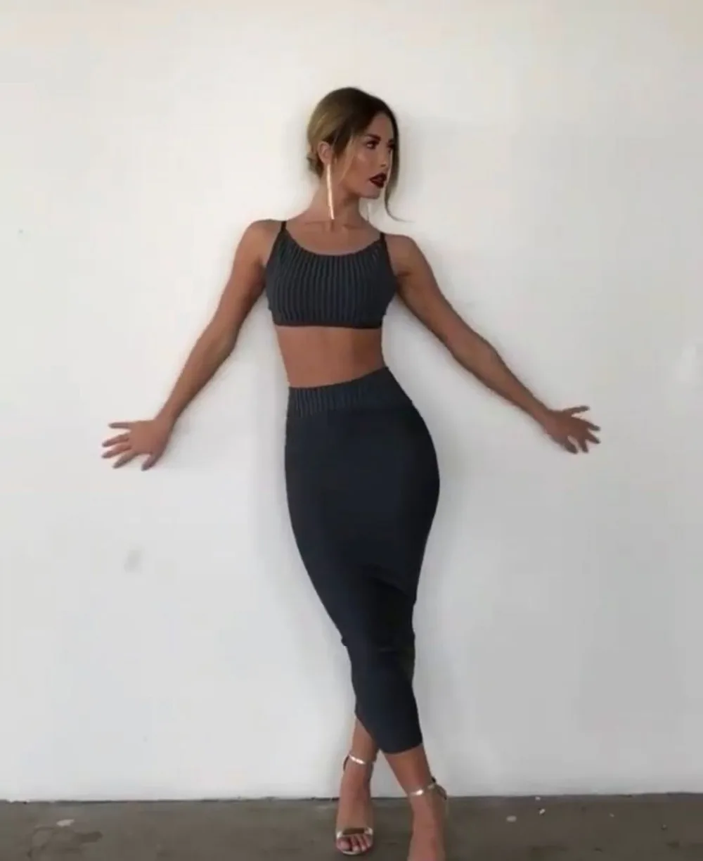 43