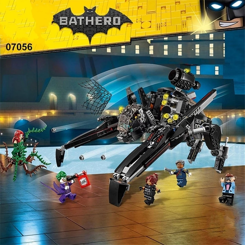 

07056 New 775Pcs Genuine Batman Movie Series The Scuttler Bat Spaceship Set Building Blocks Bricks Education Toys 70908