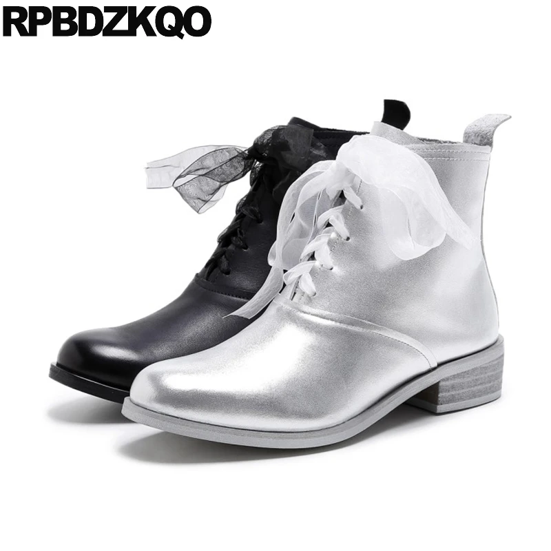 

Autumn Low Heel Luxury Brand Shoes Women Vintage Metallic Booties Round Toe Short Ankle Lace Up Genuine Leather Silver Ribbon
