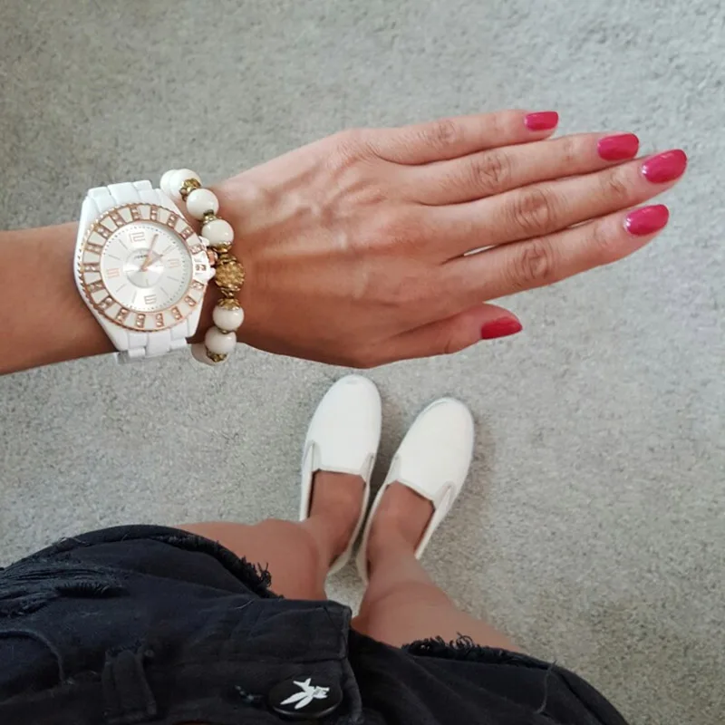 Prix pour SINOBI Imitation Céramique Femmes Montres Argent Surface avec Diamant Top Marque De Luxe de Dames De Mode De Montre Horloges Prix pour SINOBI Imitation Céramique Femmes Montres Argent Surface avec Diamant Top Marque De Luxe de Dames De Mode De Montre Horloges