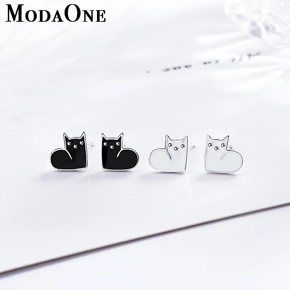 

ModaOne Super Cut Small Black White Cat Sterling Silver Stud Earring For Women Korean Trendy Jewerly Aretes De Mujer