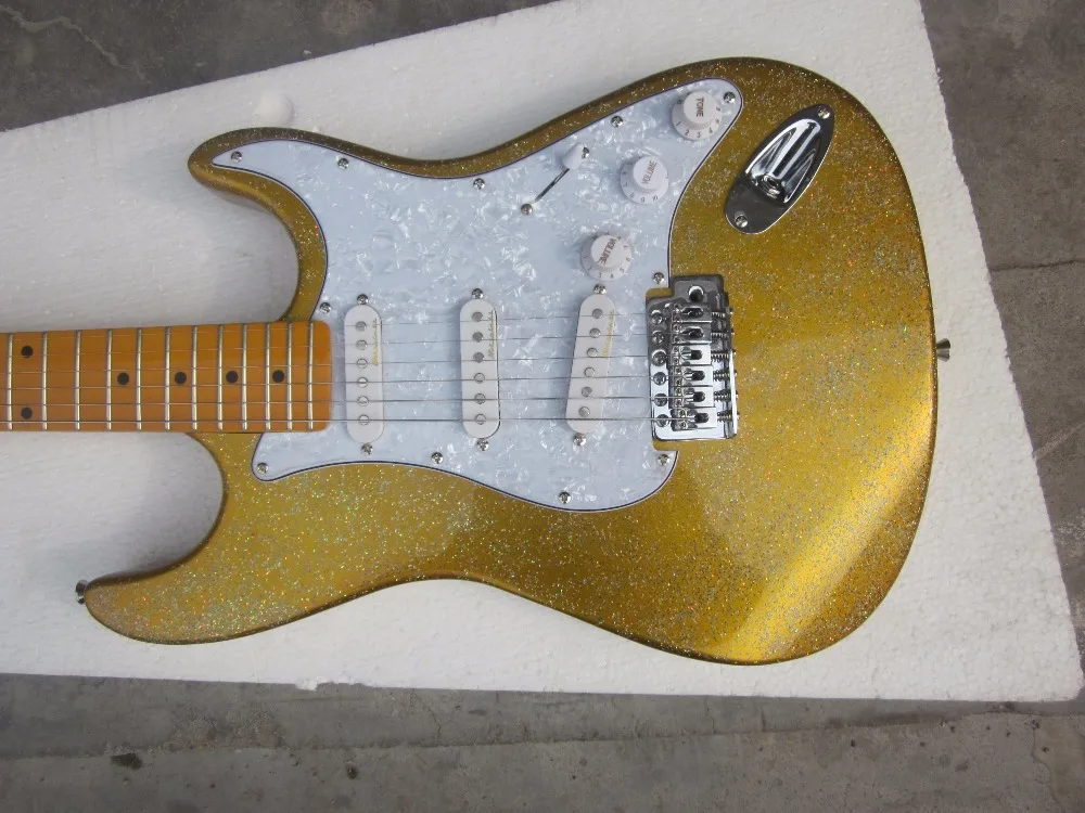 

Free shipping 2018 new st guitar+electric guitar+s-s-S pickups+GOLAD COLOR+guitar in china