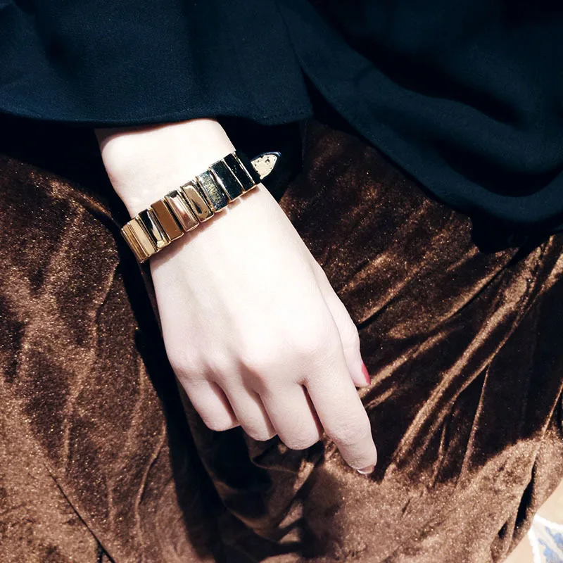 

New High-Quality Arrival Bracelets Button Genuine Vintage Bracelets Fit Bracelets Jewelry Accessories Hand Jewelry