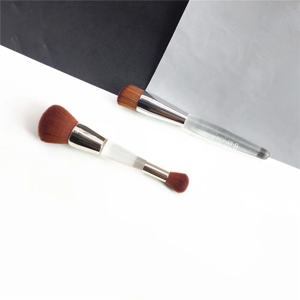 Trish McEvoy WET DRY EVEN SKIN FACE BRUSH _ 2