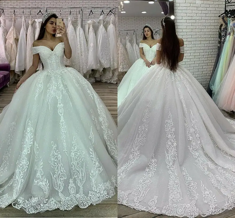

2019 Lace white/ivory luxurious Beaded Wedding Dress Princess Trailing Ball Gown Appliques Wedding Dress Bridal Gowns Plus Size