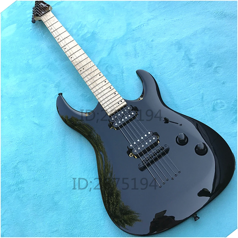 Free shipping ,2017 + new factory + Black American hardware electric guitar. Canadian Maple