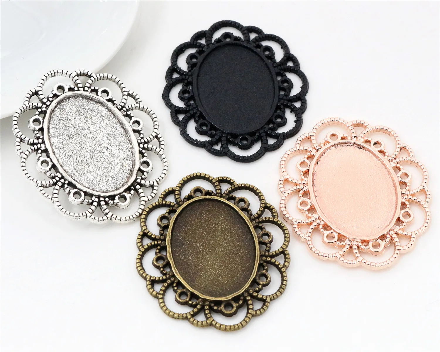 

5pcs 18x25mm Inner Size 4 Colors Plated Flower Style Cameo Cabochon Base Setting Charms Pendant necklace findings