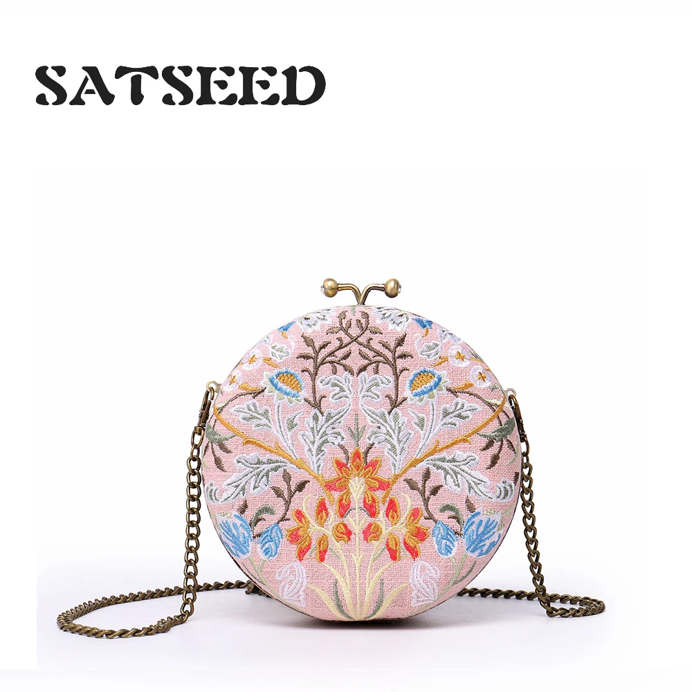 

2018 New Embroidery Art Women's Handbag Evening Bag Retro Small Bag Vintage Chains Circular Banquets Floral Day Clutches