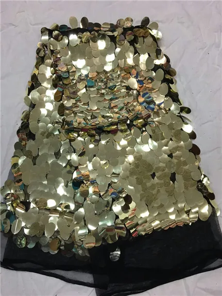 

Gold sequined embroidery wave line shiny lace fabric black backing 4.5* 135cm XY692C Sequin Lace Fabric High Quality