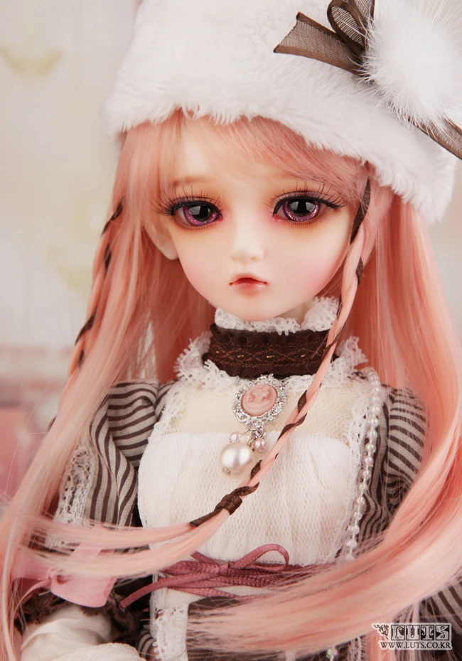 

1/4 scale BJD lovely cute BJD/SD sweet kid Delf JADOO SALGOO Resin figure doll DIY Model Toys.Not included Clothes,shoes,wig