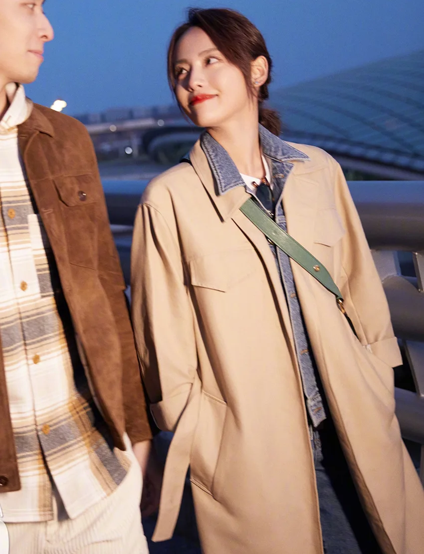 

In The Spring of 2019 The New Jacket The Cowboy Splice Fake Two Women's Windbreaker Coats Turn-down Collar Clothes Women