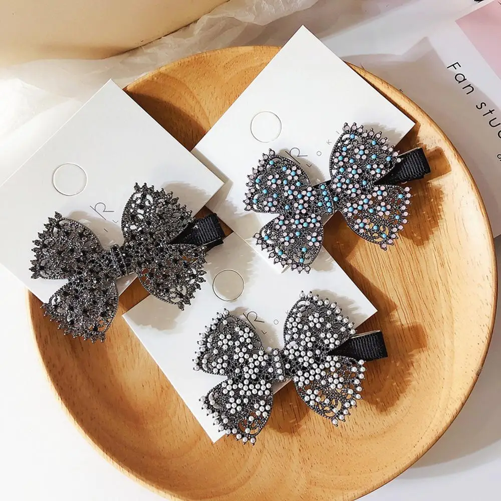 

M MISM INS New Pearl Big Bow Crystal Duckbill Clip Hairpins For Girl Sweet Elegant Korean Design Haar Accessoires Snap Barrette