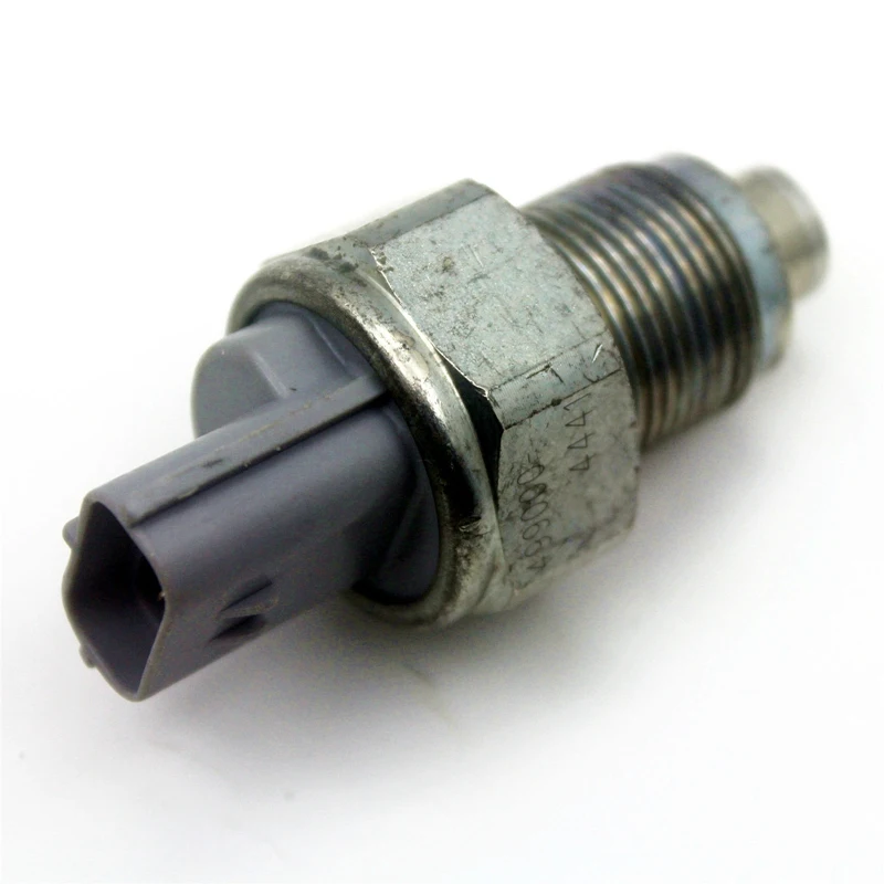 Fuel Rail High Pressure Sensor Regulator 499000 6141 499000 6131 For Isuzu Holden 4HK1 6HK1 6UZ1