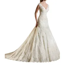 Vintage 2017 Wedding Dresses Off the Shoulder Lace Appliques V Neck Bridal Gowns Dubai Tulle Corset Vestido de Novia