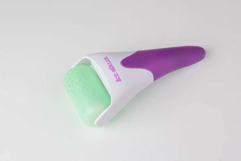 Ролик для лица крутой ледяной роликовый массажер инструмент для подтяжки кожи массаж подтяжка лица против морщин обезболивающий уход за кожей лица Инструменты - Цвет: Фиолетовый