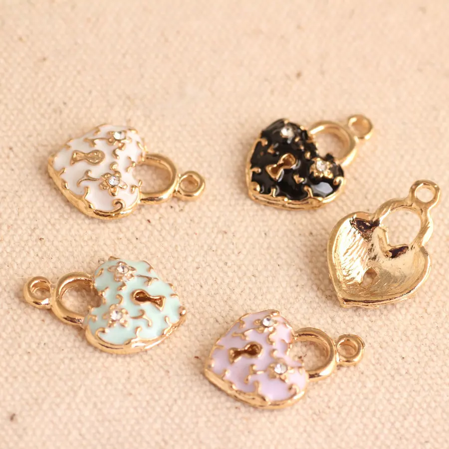 

Hot 10pcs Fashion Charms Enamels Love Heart lock Alloy Pendant Making Hair Bracelet Necklace Jewelry Accessories DIY Crafts 2018